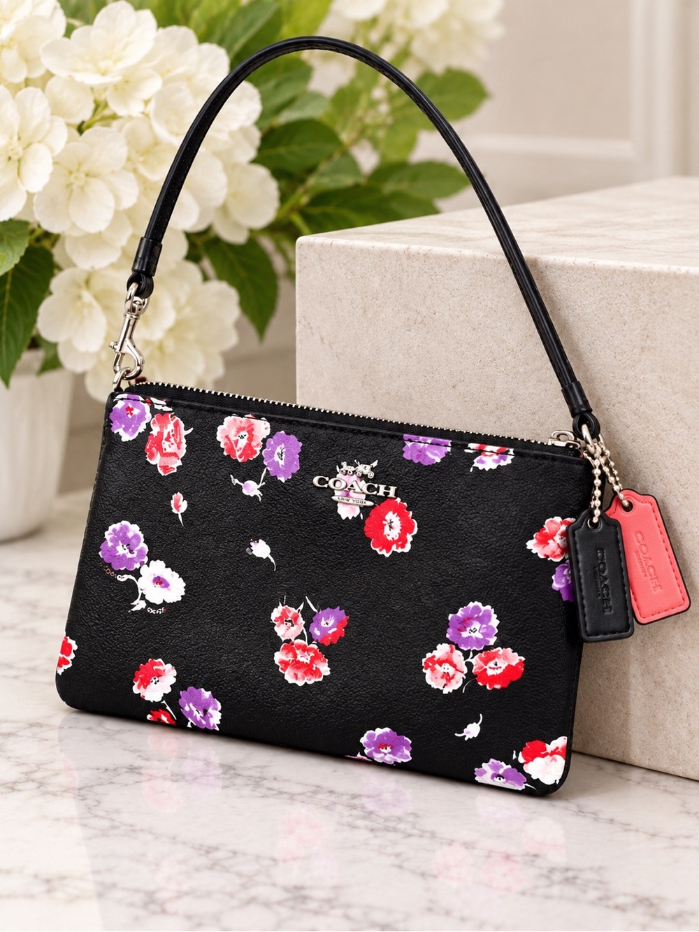 NWT Coach F65188 Wildflower Corner Zip Wristlet Black Multi